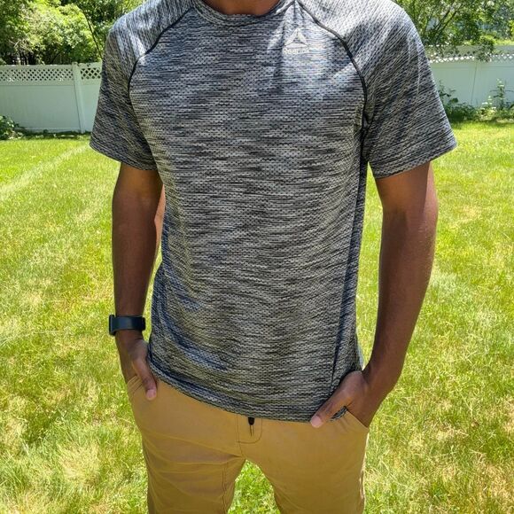 Reebok Activewear Tech T shirt - Picture 7 of 7